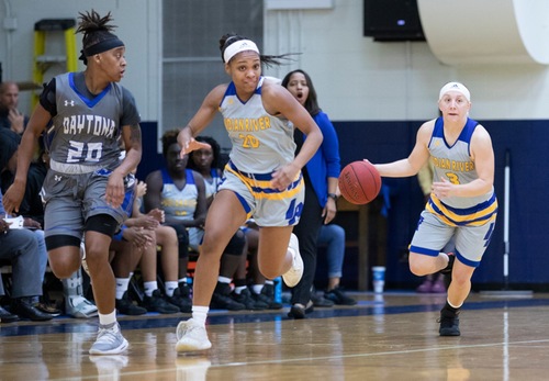 The River women’s basketball wins at home
